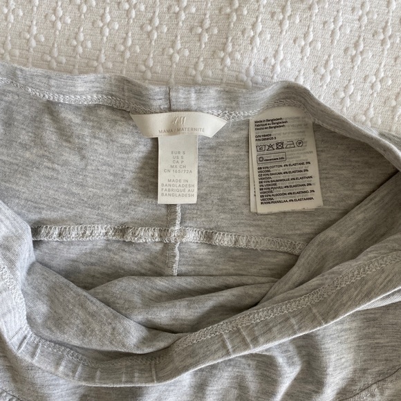 Maternity capris leggings set of 2 - small - H&M - Picture 5 of 5
